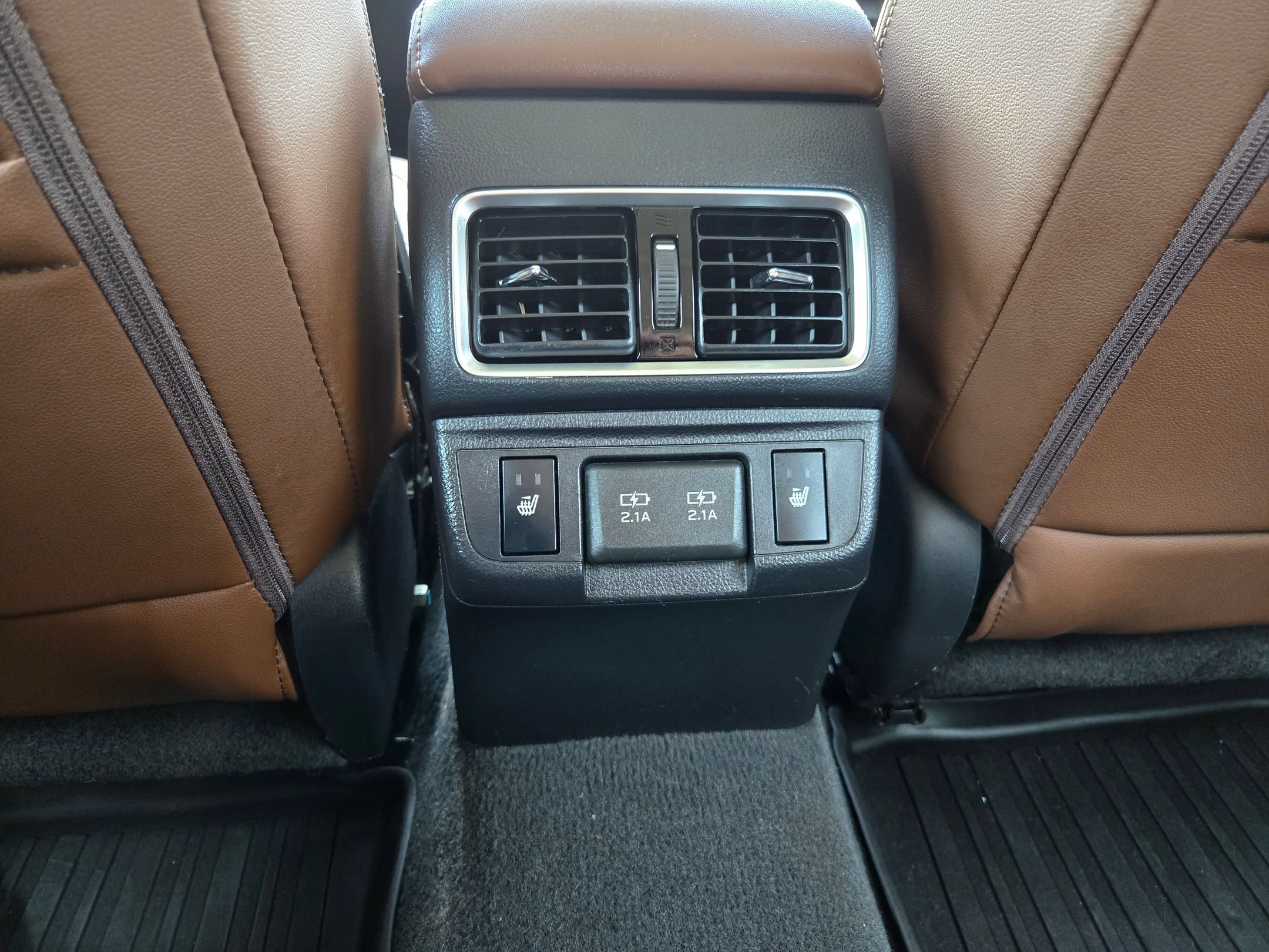 Used 2019 Subaru Outback 2.5i Touring AWD/4WD image 36