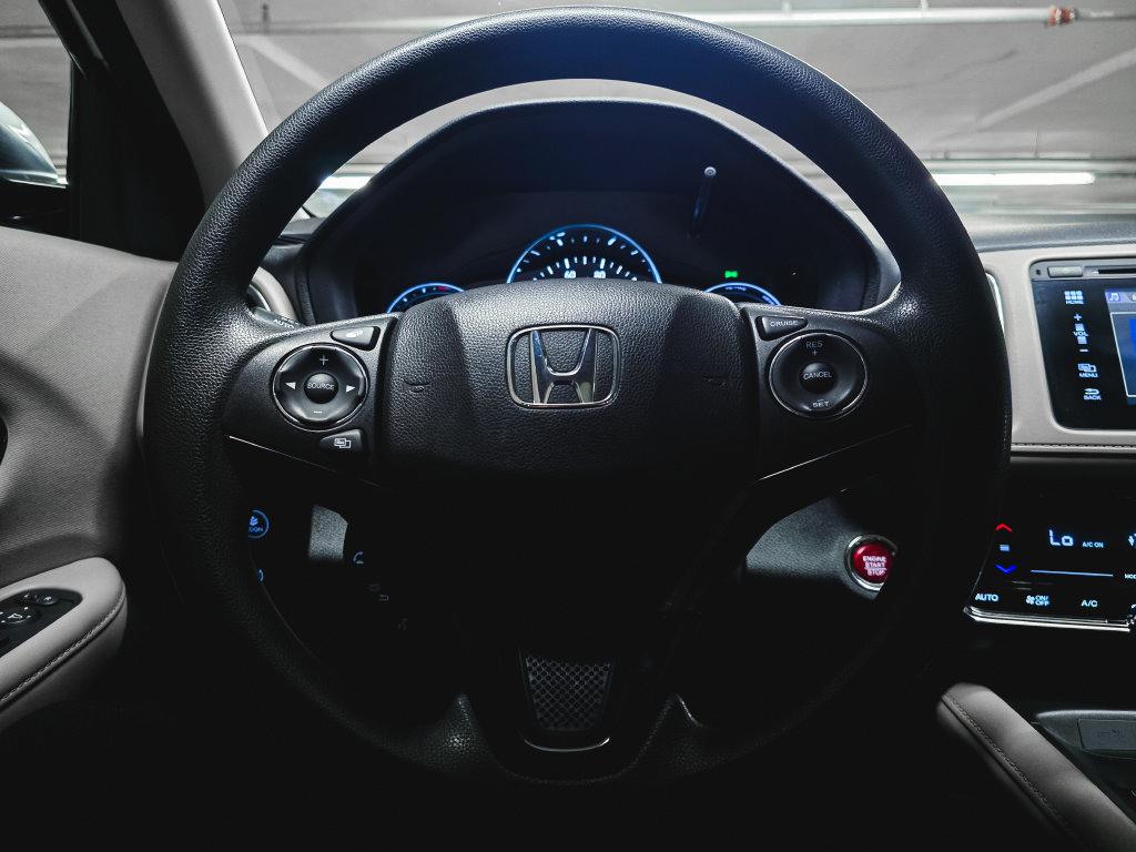 Used 2016 Honda HR-V EX image 22