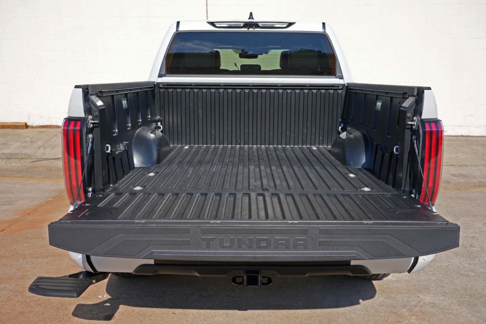 Used 2024 Toyota Tundra Platinum AWD/4WD image 10