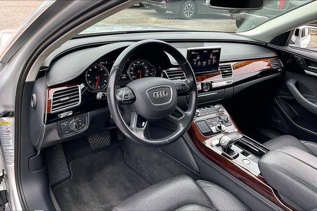 Used 2013 Audi A8 L 4.0T image 14