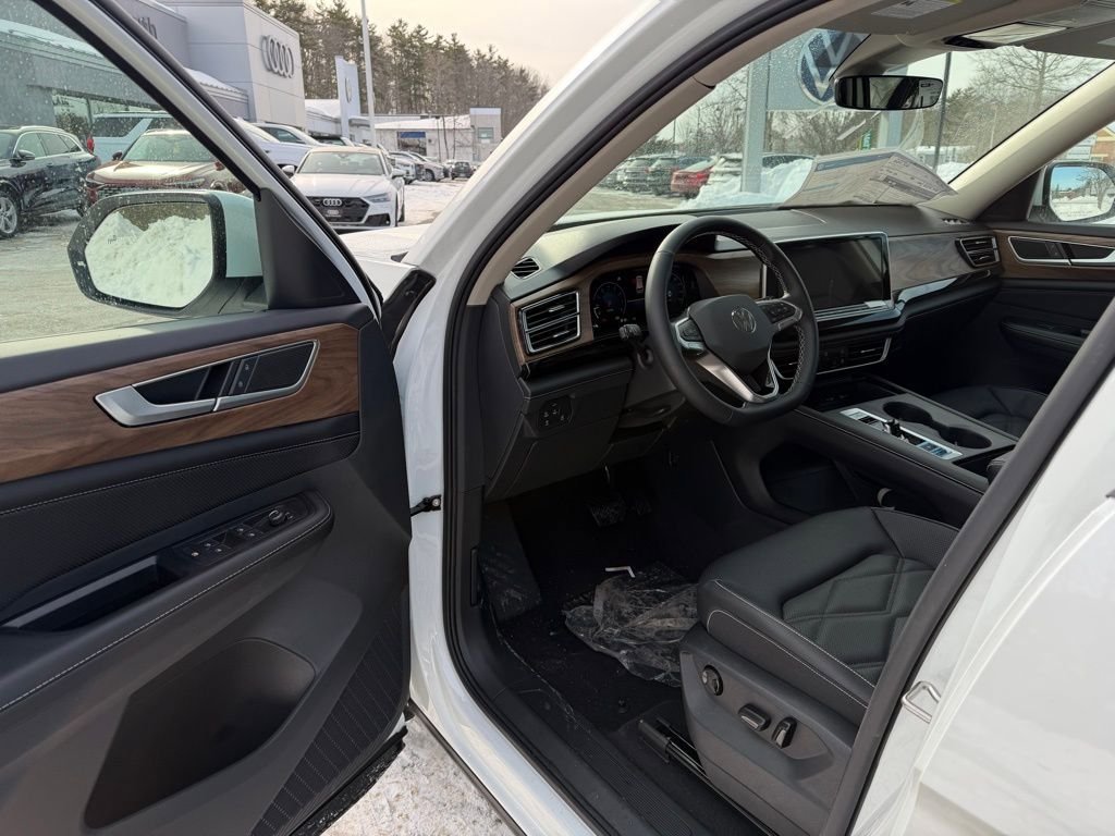 New 2026 Volkswagen Atlas SE image 17
