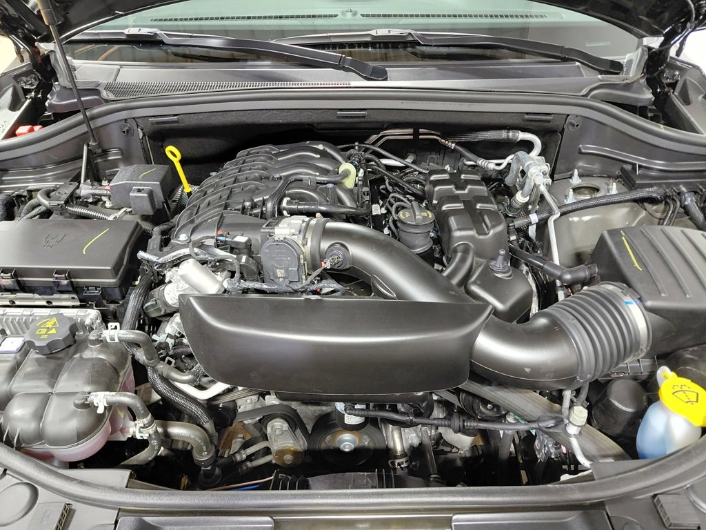 Certified 2025 Dodge Durango GT image 24