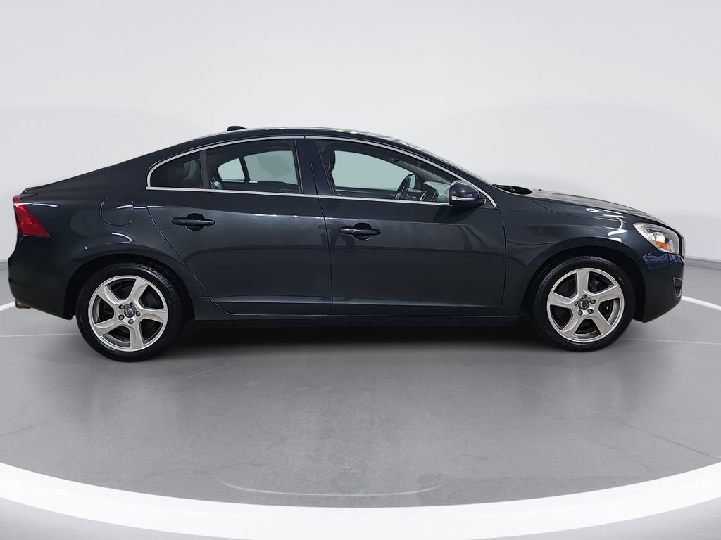 Used 2012 Volvo S60 T5 image 2