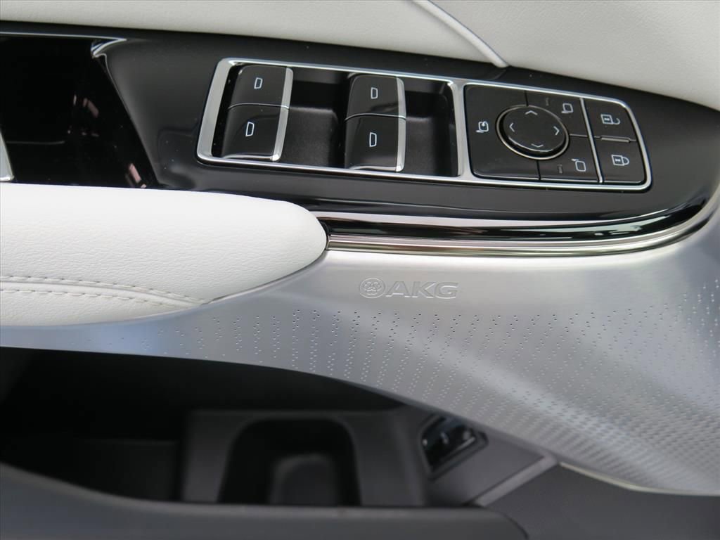 New 2026 Cadillac Lyriq Premium Luxury image 12