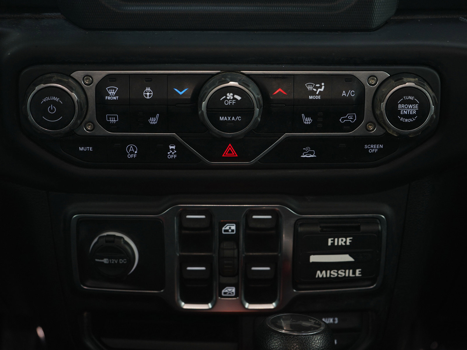 Used 2023 Jeep Wrangler Sport image 18