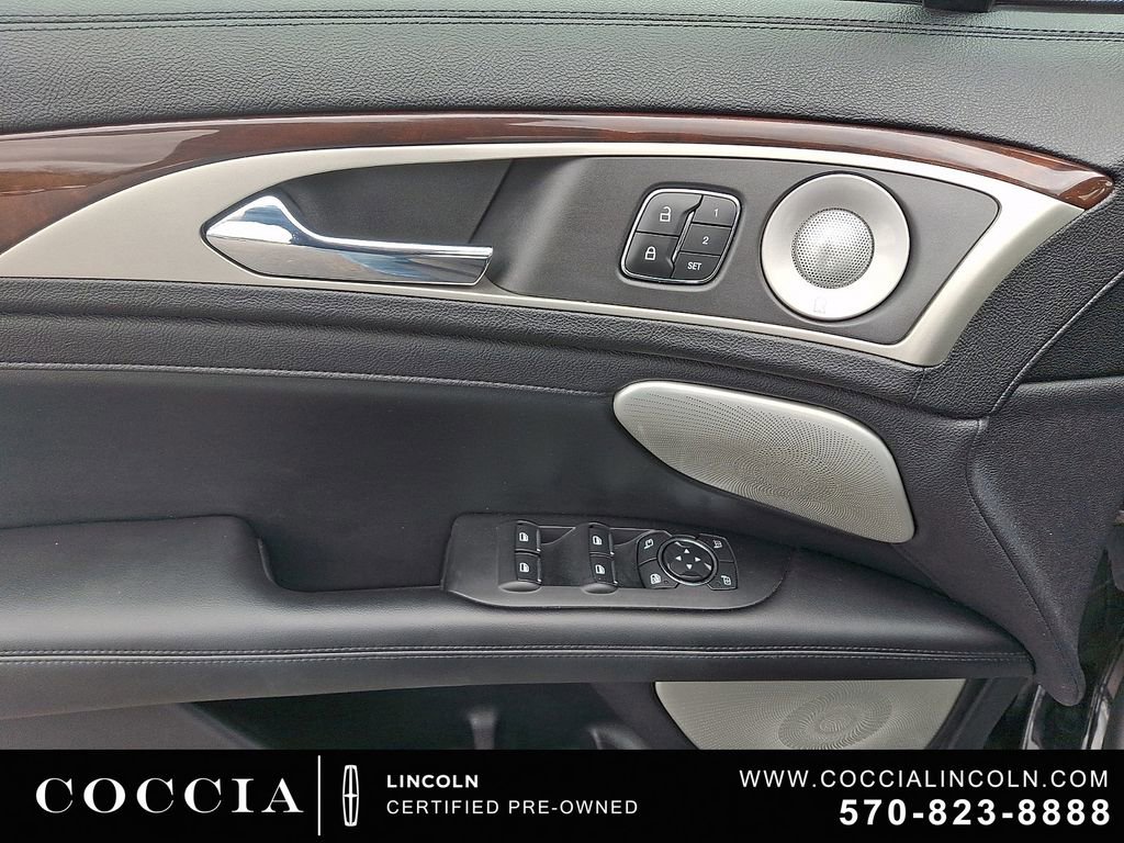 Certified 2019 Lincoln MKZ Reserve w/ Luxury Package AWD/4WD image 12