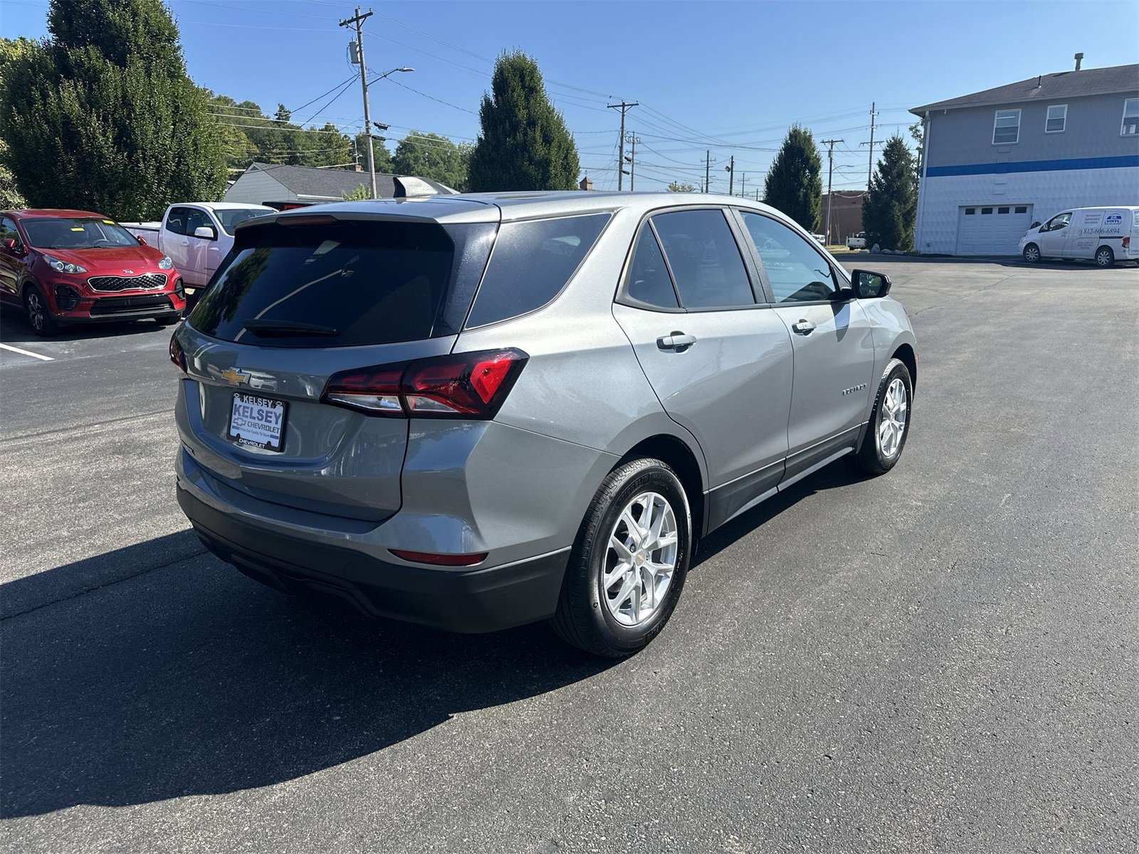 Used 2023 Chevrolet Equinox LS w/ LS Convenience Package image 8