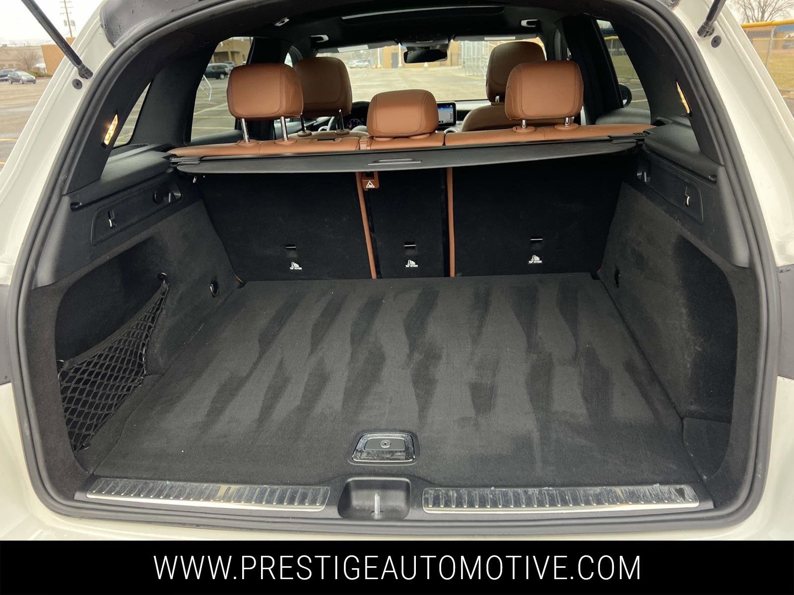 Used 2022 Mercedes-Benz GLC 300 4MATIC image 13