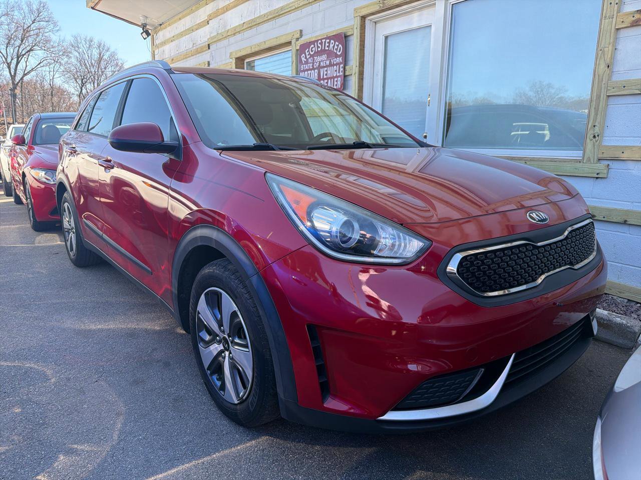 Used 2018 Kia Niro LX FWD image 3