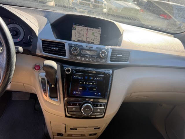 Used 2015 Honda Odyssey Touring image 13