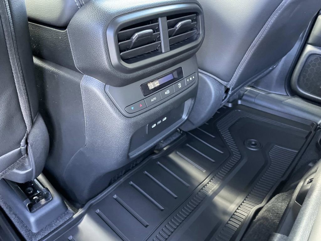 New 2025 Honda Pilot EX-L image 12