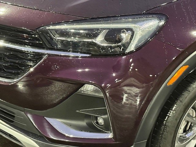 Used 2020 Buick Encore GX Essence w/ Experience Buick Package image 11