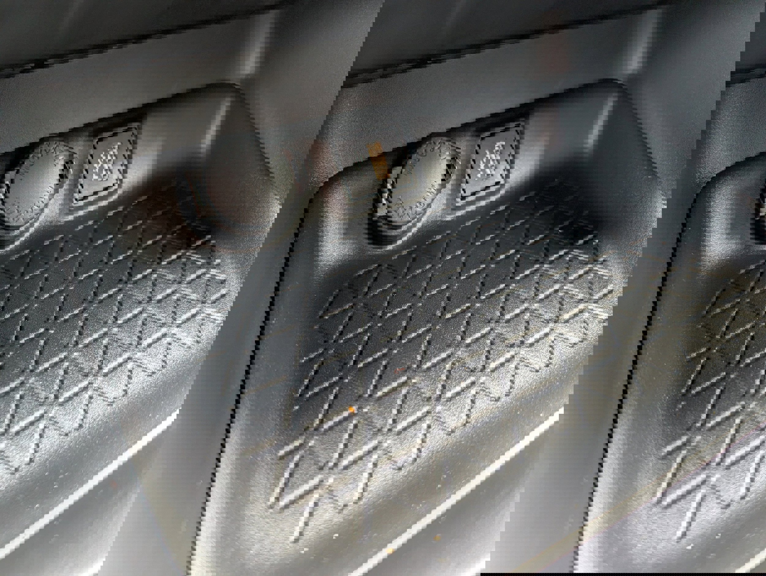 New 2025 Toyota RAV4 LE image 16