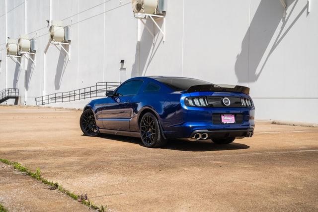Used 2014 Ford Mustang GT Premium w/ Comfort Package RWD image 20
