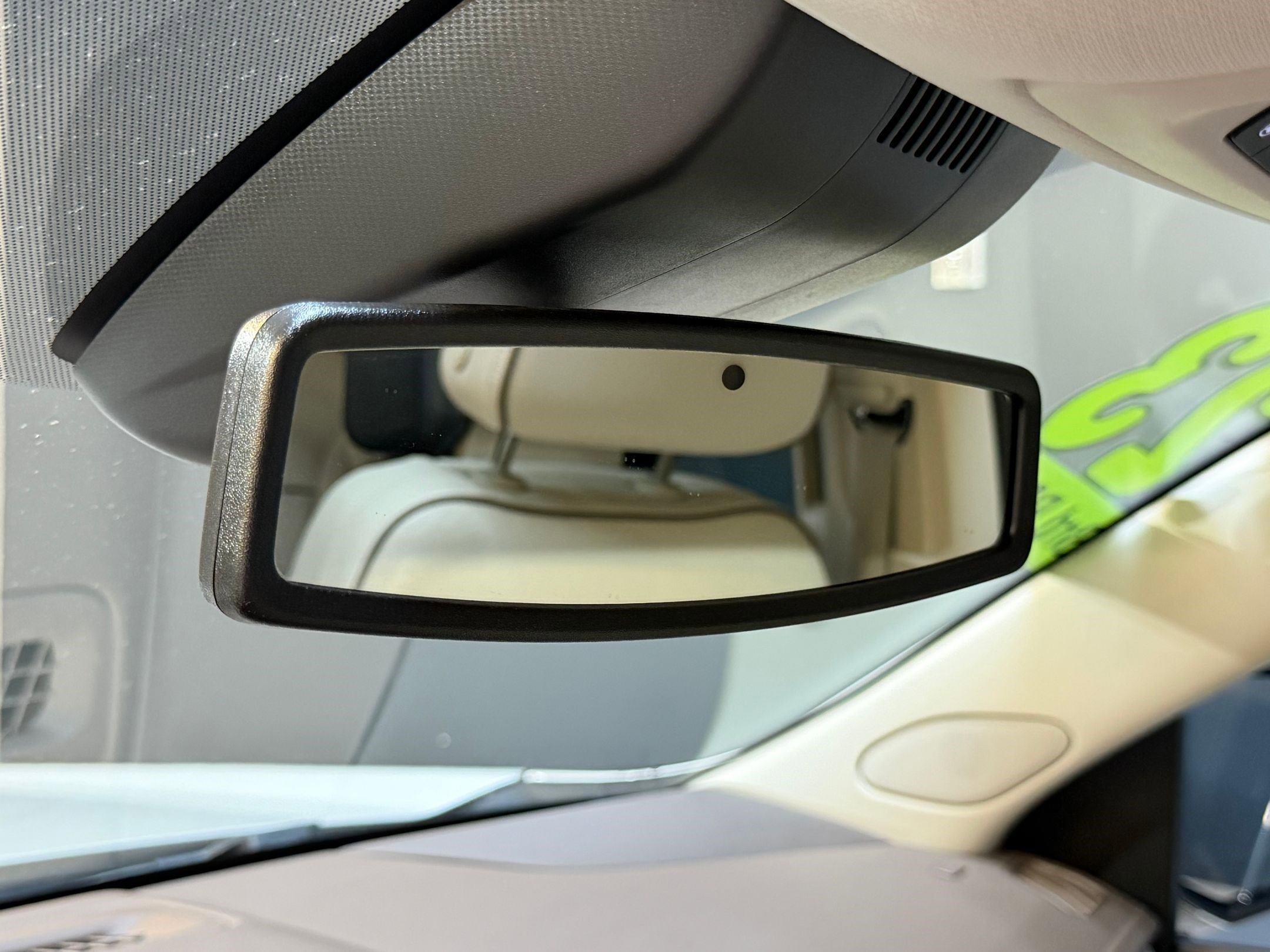 Used 2023 GMC Yukon XL Denali image 19