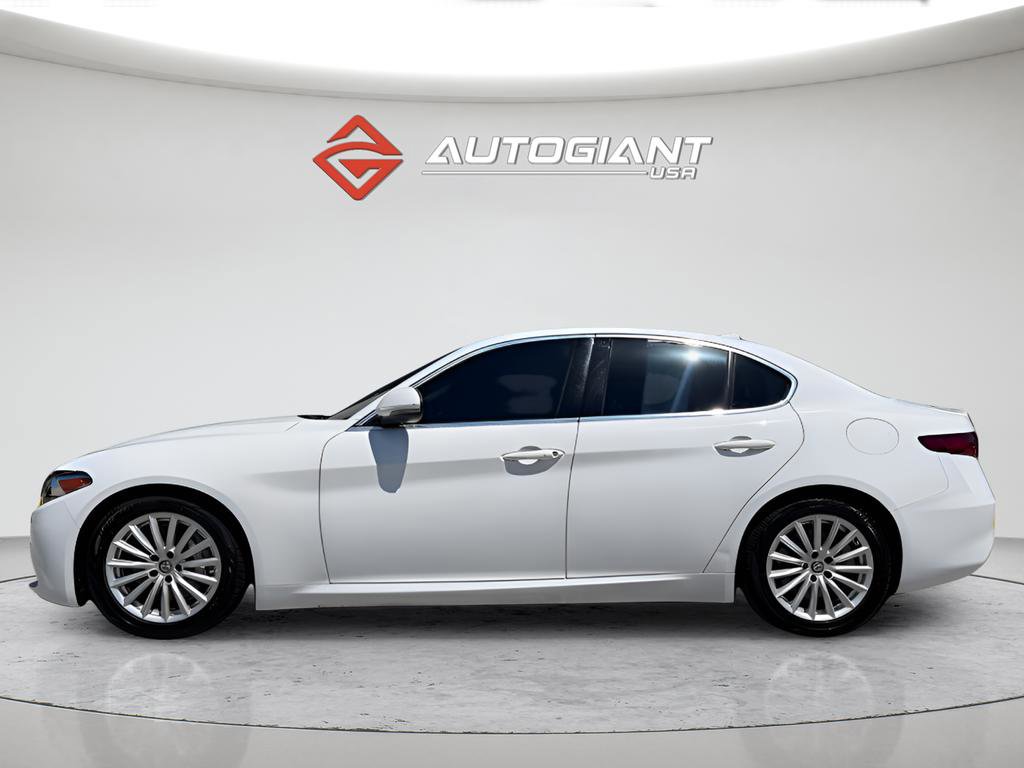 Used 2021 Alfa Romeo Giulia Sprint w/ Active Assist 1 Package RWD image 6