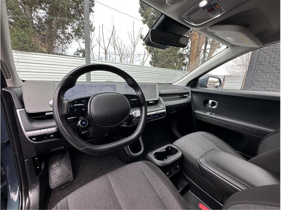 Used 2024 Hyundai Ioniq 5 SEL image 2