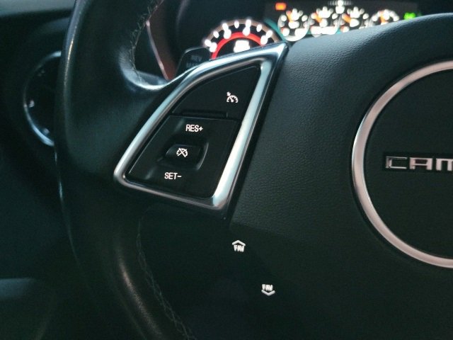 Used 2018 Chevrolet Camaro SS image 13