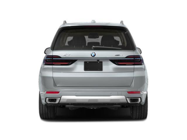 Certified 2026 BMW X7 xDrive40i w/ M Sport Package image 8