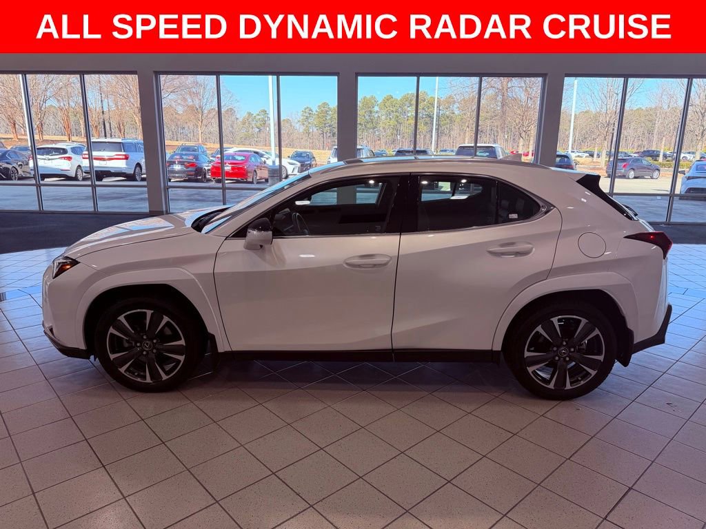 Used 2024 Lexus UX 250h AWD w/ Premium Package image 4