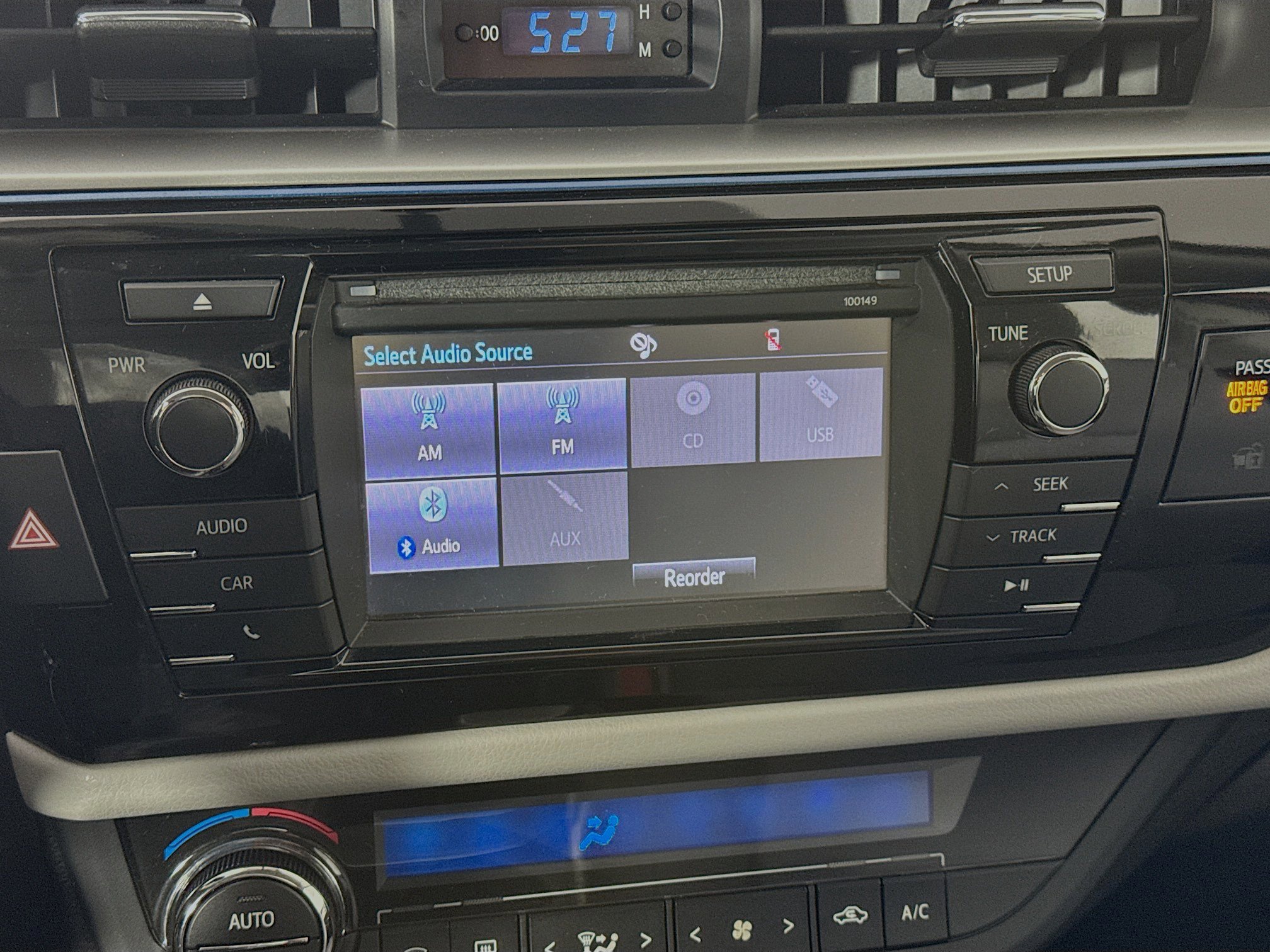 Used 2014 Toyota Corolla L image 14