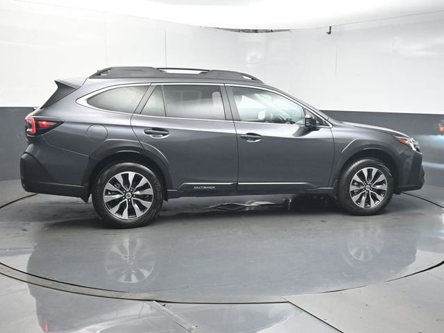 Certified 2025 Subaru Outback Limited image 8