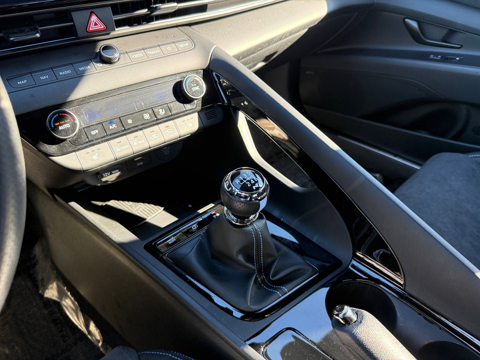 Certified 2024 Hyundai Elantra N image 13