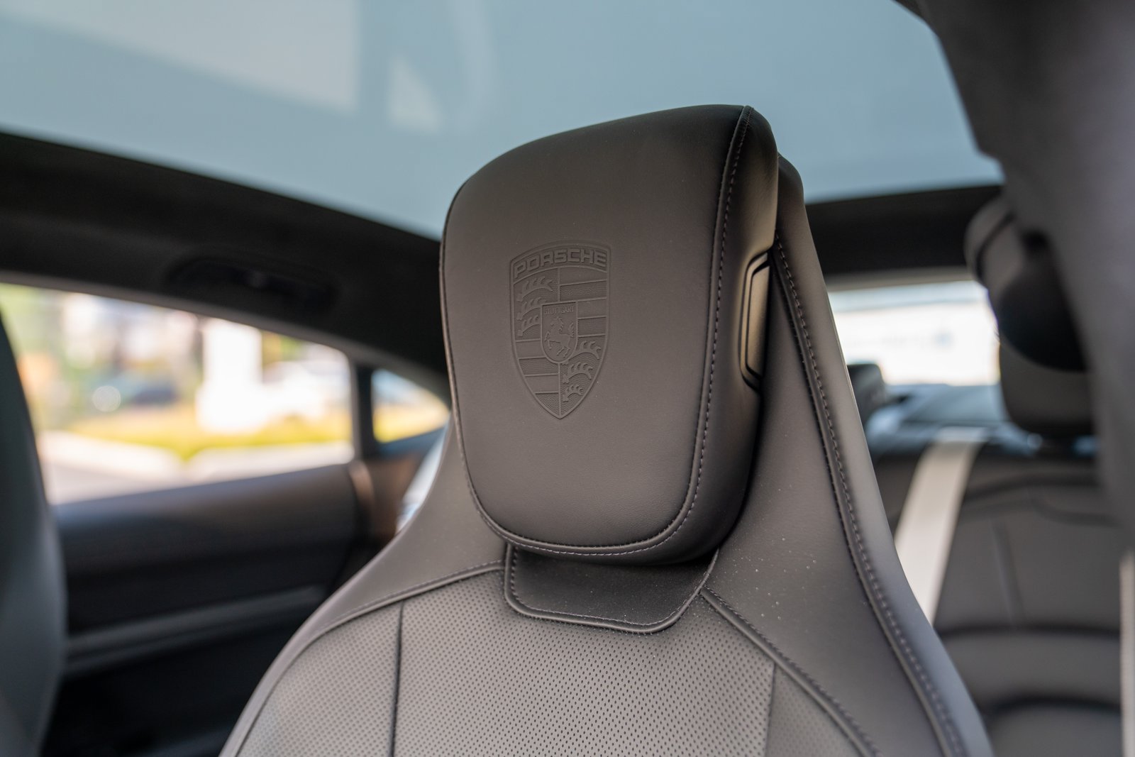 Certified 2023 Porsche Taycan Turbo AWD/4WD image 13