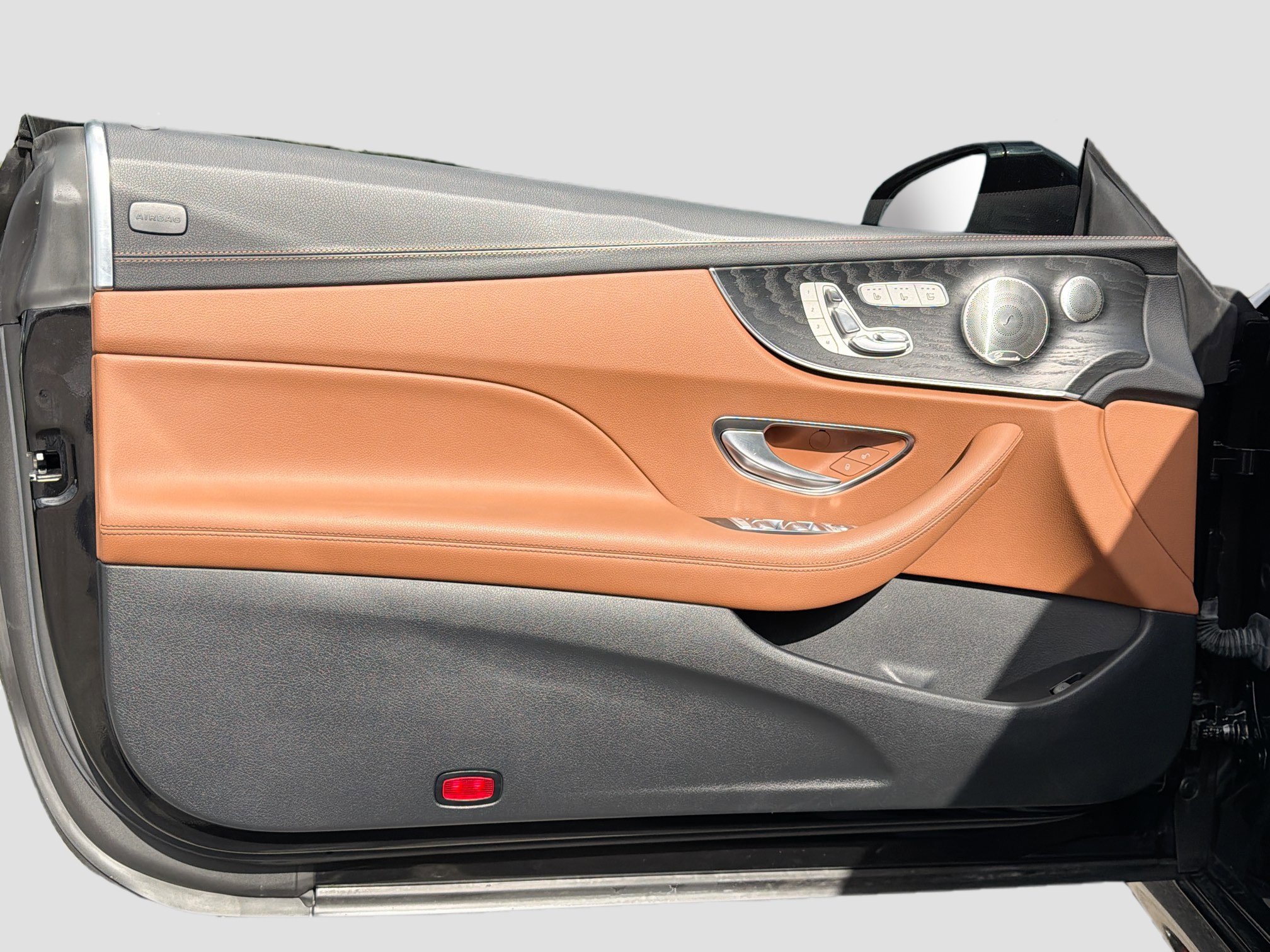 Used 2023 Mercedes-Benz E 450 Cabriolet image 21