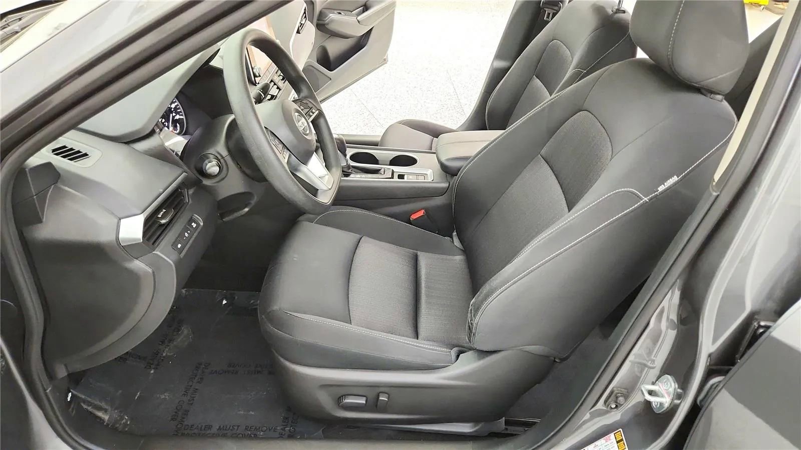 Used 2022 Nissan Altima 2.5 SV AWD/4WD image 23
