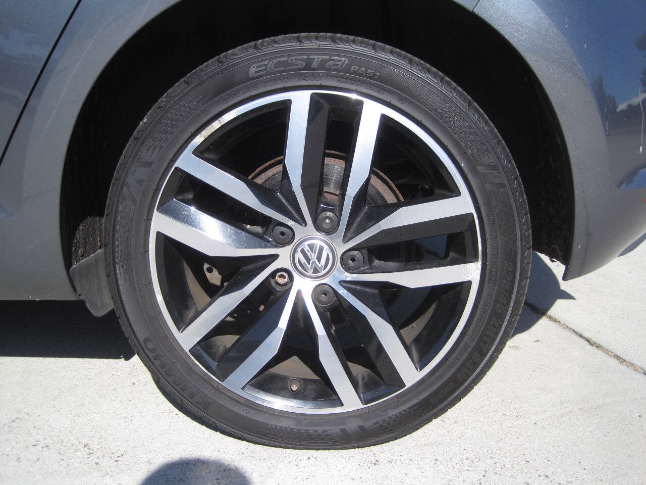 Used 2015 Volkswagen Golf S FWD image 14