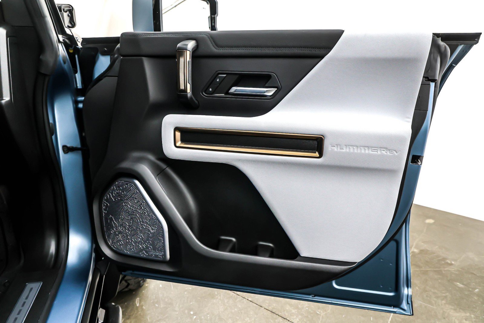 Used 2024 GMC Hummer EV 3X w/ Omega Edition image 22