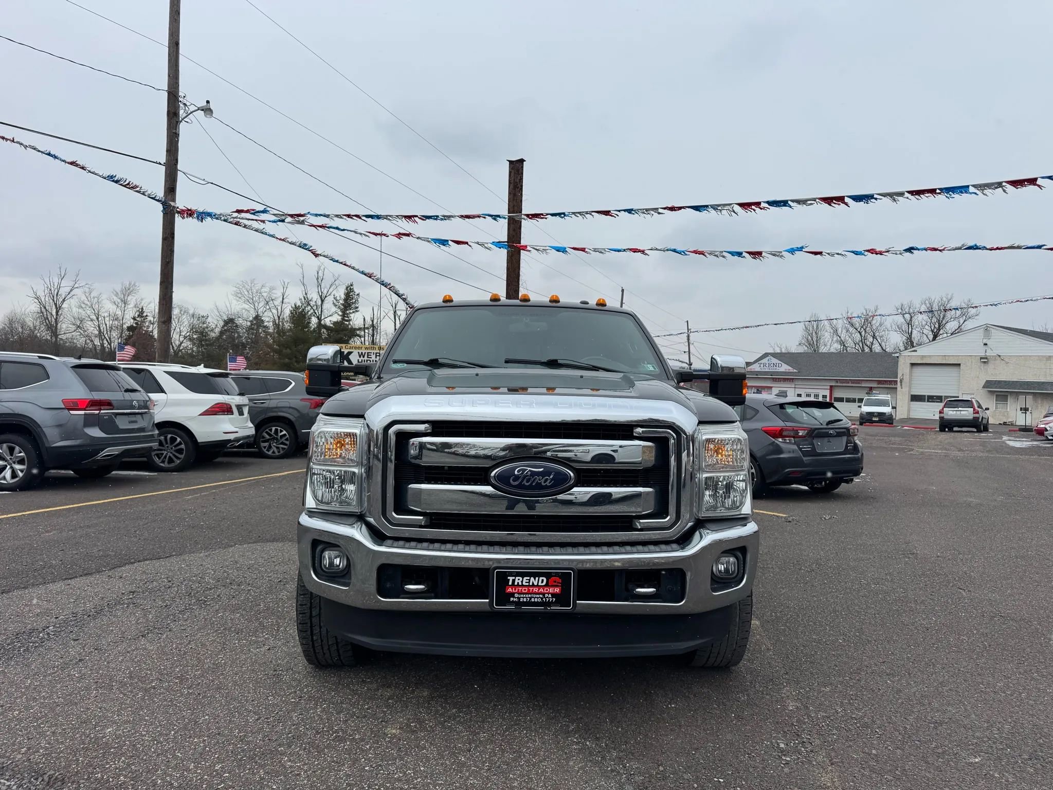 Used 2015 Ford F350 Lariat w/ Chrome Package image 2