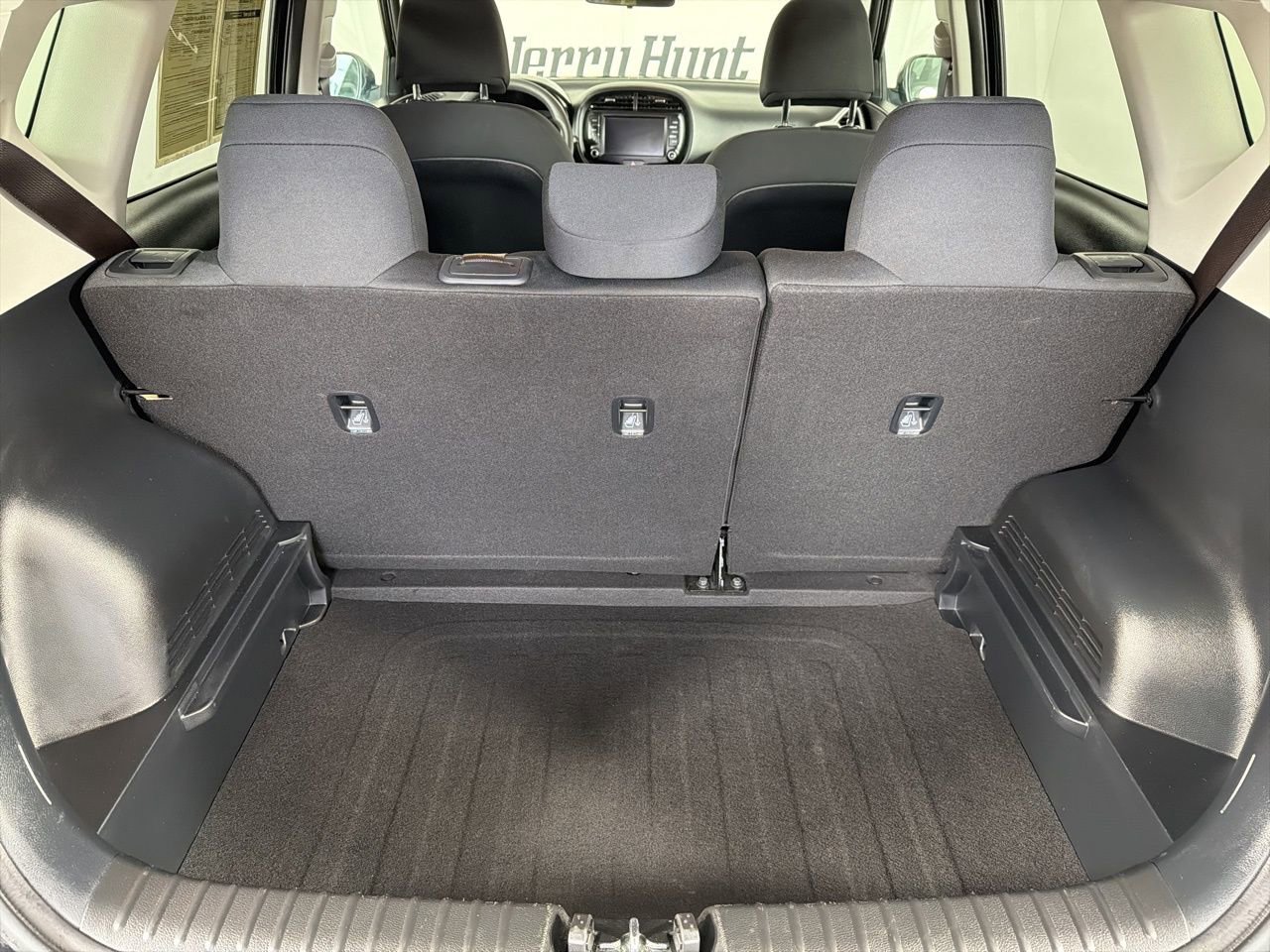 Used 2025 Kia Soul LX image 21