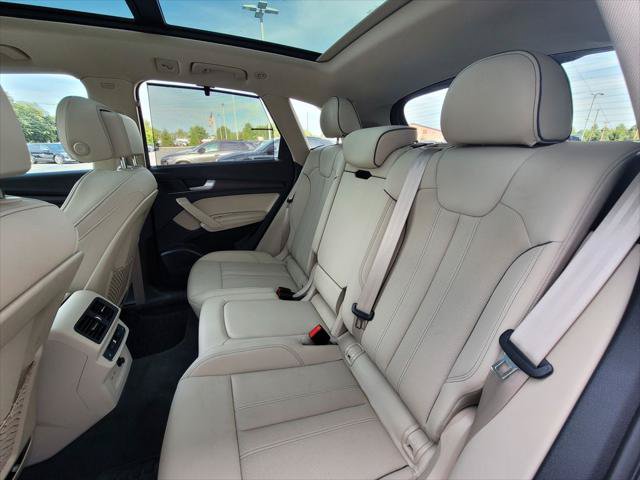 Used 2021 Audi Q5 e Prestige w/ Prestige Package AWD/4WD image 16