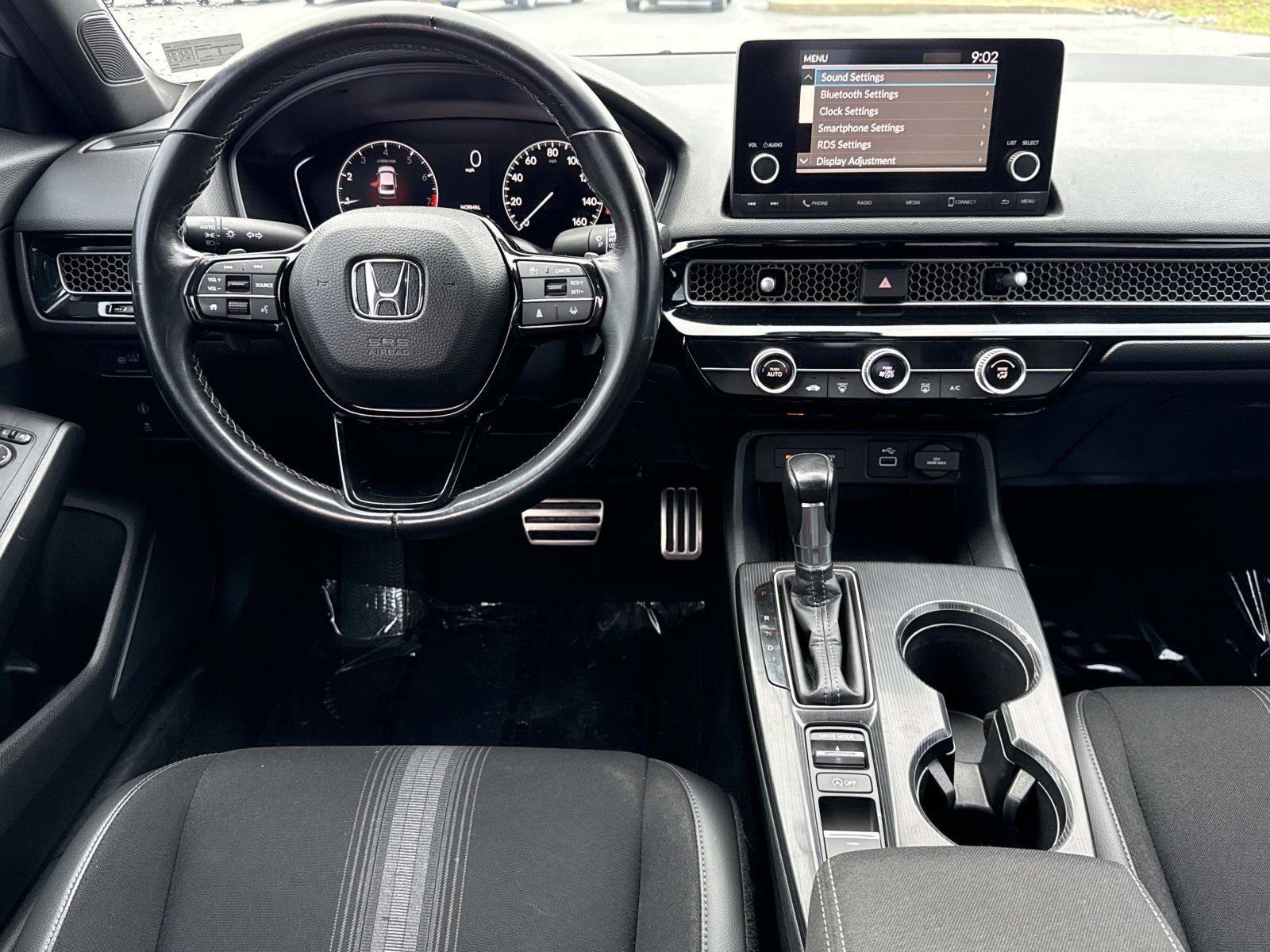 Used 2022 Honda Civic Sport image 2