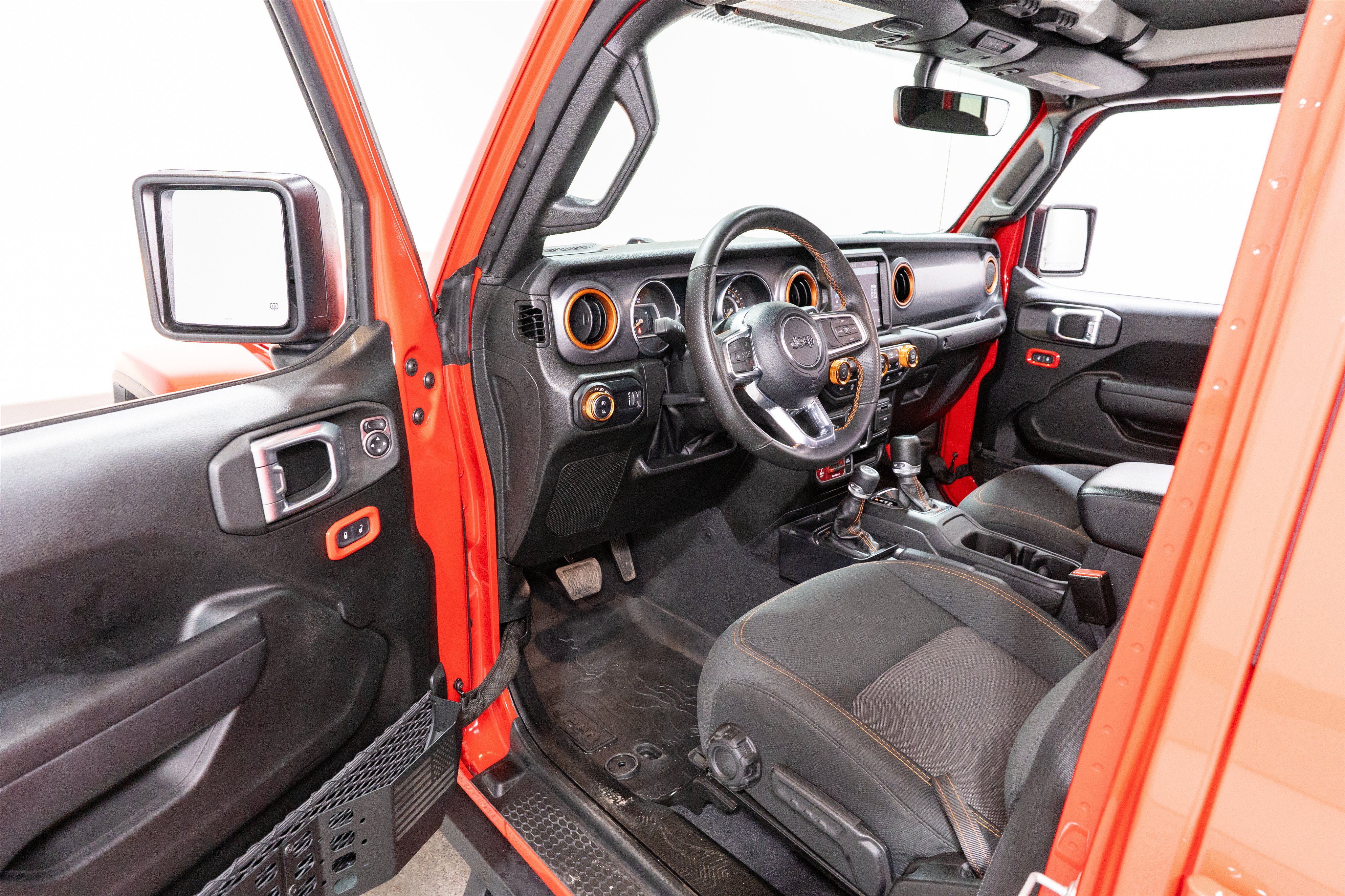 Used 2023 Jeep Gladiator Mojave w/ Cold Weather Group AWD/4WD image 14