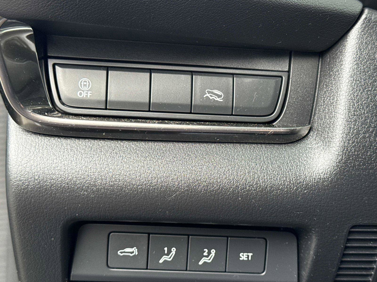 Certified 2023 MAZDA CX-30 2.5 Turbo w/ Premium Package image 30