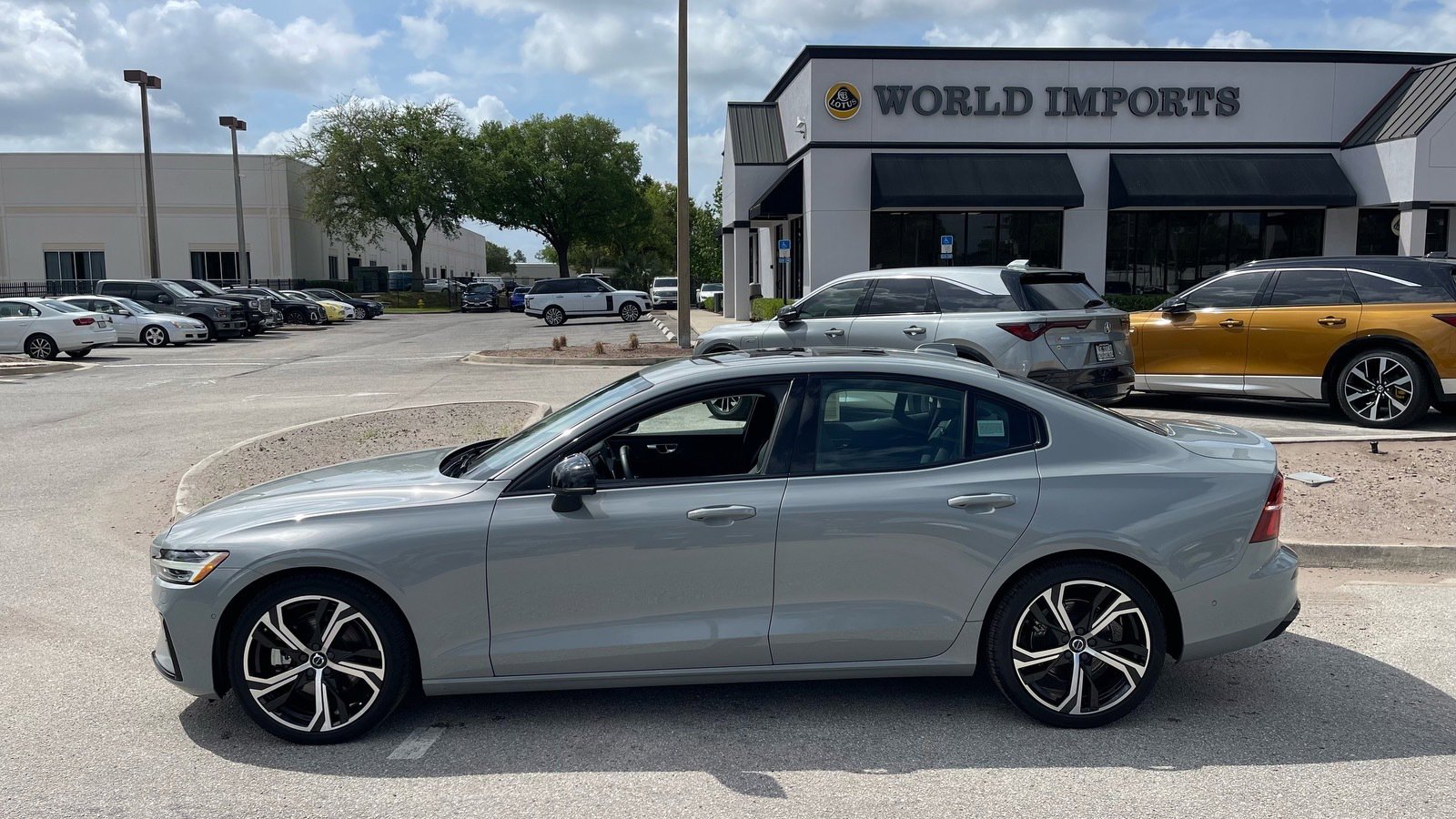 Used 2024 Volvo S60 B5 Plus w/ Climate Package AWD/4WD image 48