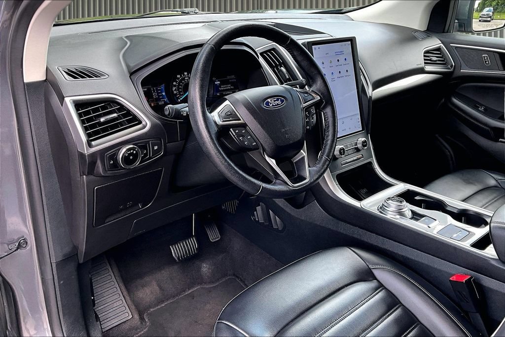 Used 2023 Ford Edge SEL AWD/4WD image 15