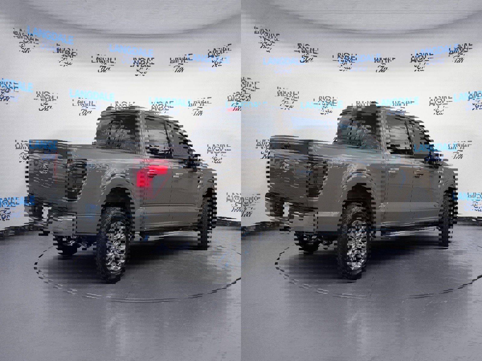 New 2026 Ford F150 XLT w/ Equipment Group 303A High image 4
