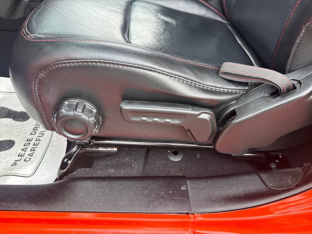 Used 2019 Jeep Wrangler Unlimited Rubicon AWD/4WD image 27