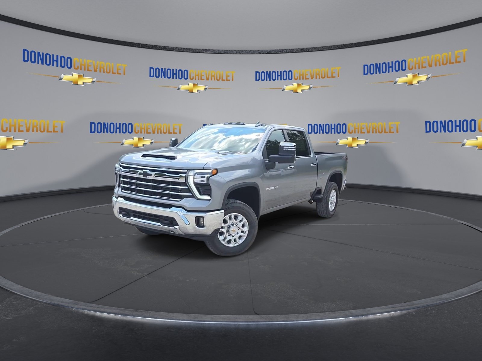 New 2026 Chevrolet Silverado 2500 LTZ w/ LTZ Convenience Package AWD/4WD image 7