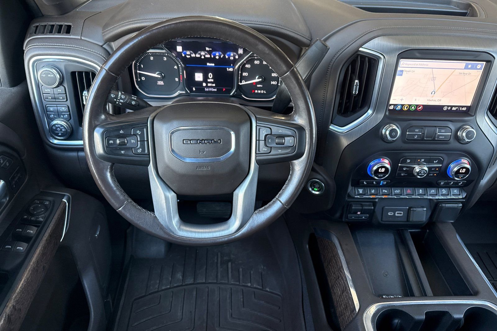 Used 2022 GMC Sierra 3500 Denali w/ Denali Ultimate Package AWD/4WD image 15