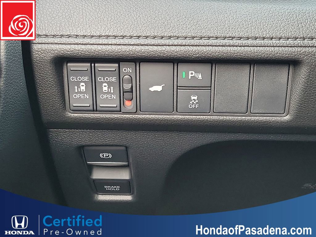 Certified 2026 Honda Odyssey Elite image 18