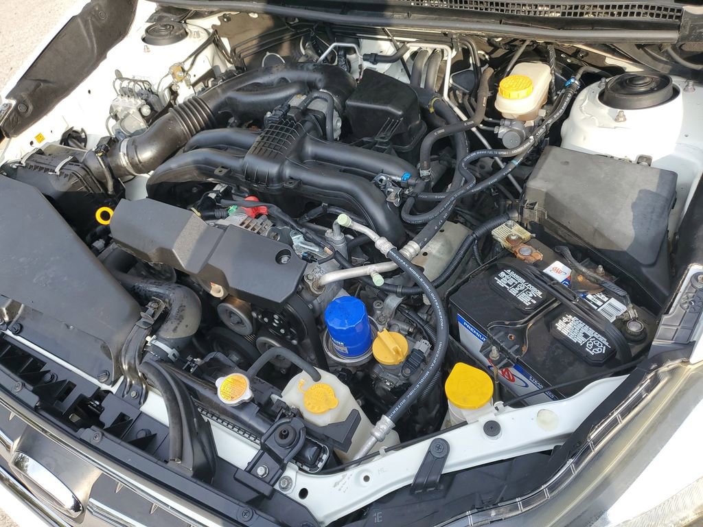 Used 2014 Subaru Crosstrek 2.0i Limited image 9