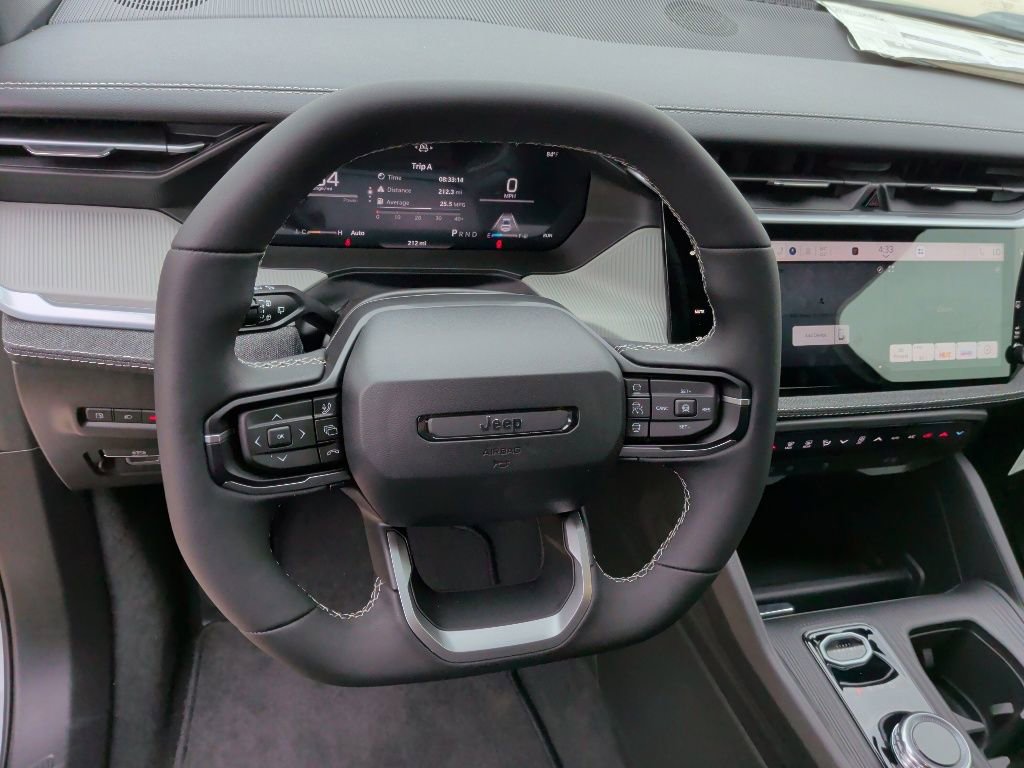 New 2026 Jeep Cherokee Laredo AWD/4WD image 17