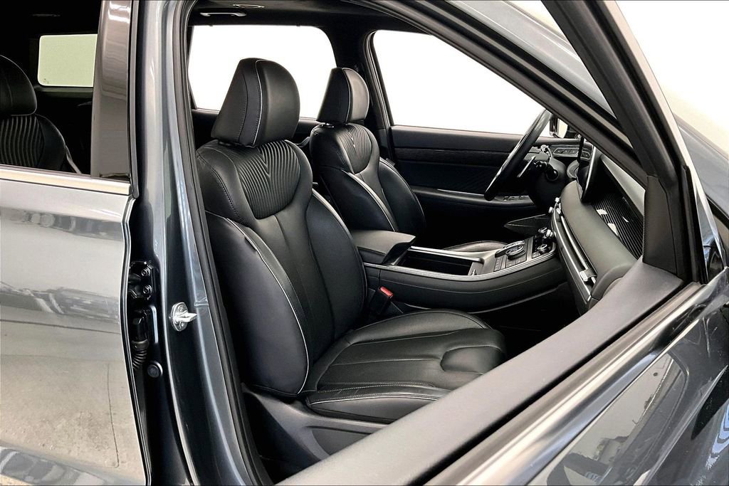 Used 2023 Hyundai Palisade Calligraphy w/ Cargo Package image 7