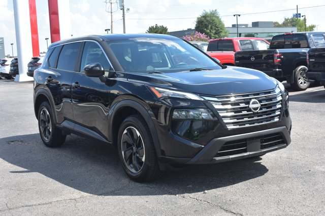 Used 2024 Nissan Rogue SV FWD image 3