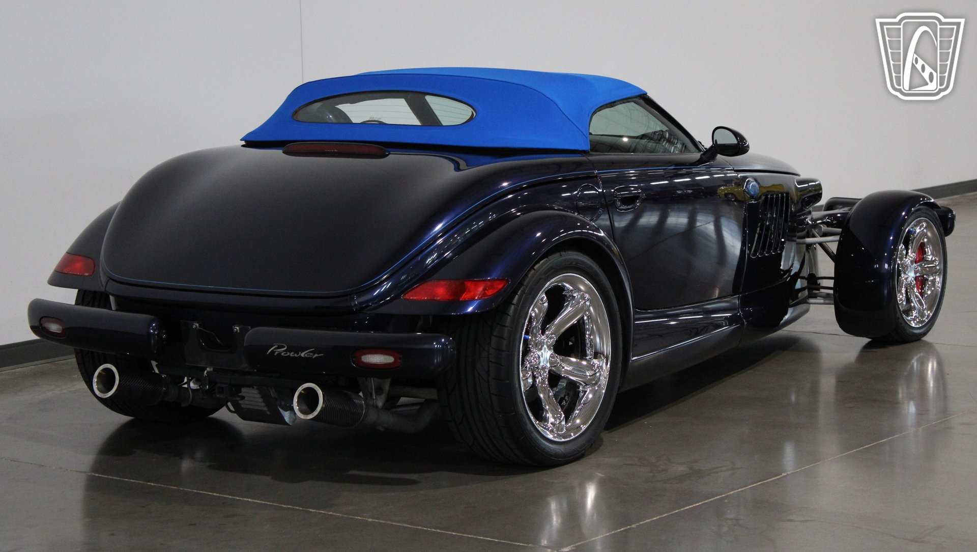 Used 2001 Chrysler Prowler RWD image 24
